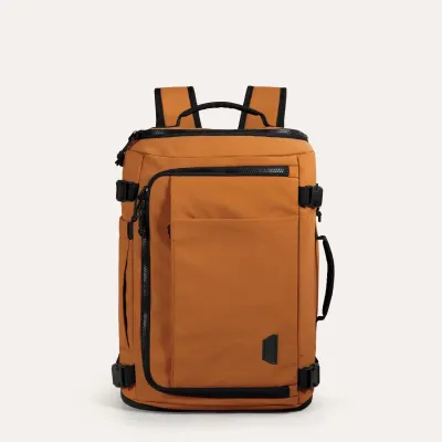 Front facing view of the Bagsmart Blast Travel Backpack 28L