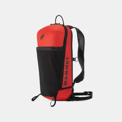 Front facing view of the Mammut Aenergy 12