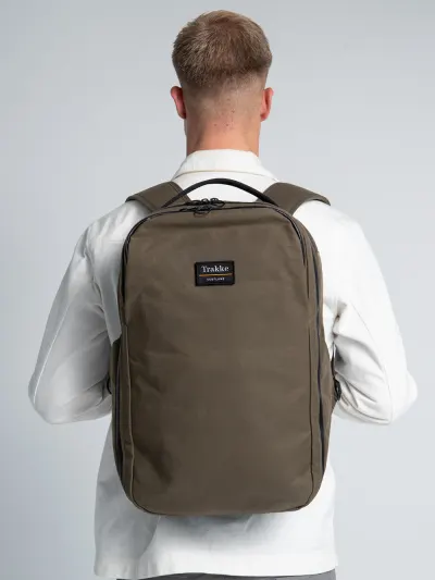 Front facing view of the Trakke Storr 25L Travel Backpack