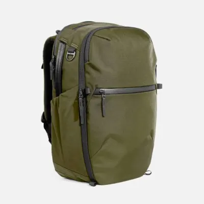 Front facing view of the Aer Travel Pack 4 35L