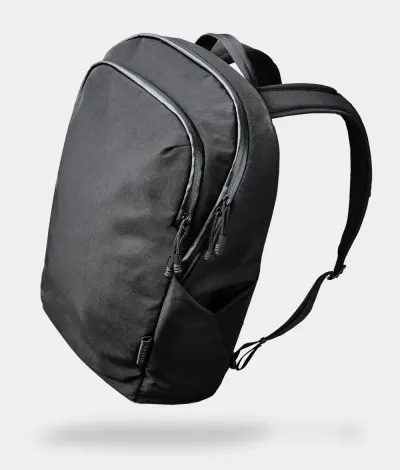 Front facing view of the Alpaka Gear Bravo 23L