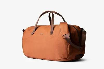 Front facing view of the Bellroy Venture Duffle 55L