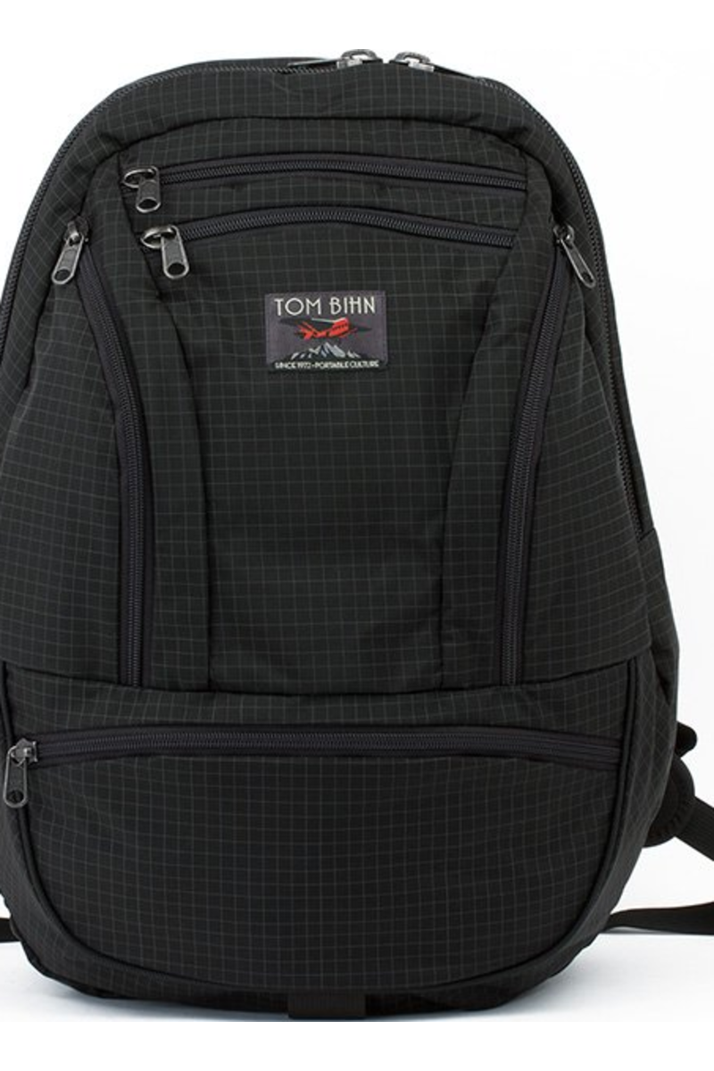 Tom Bihn Synapse 25 Details - One Bag Travel