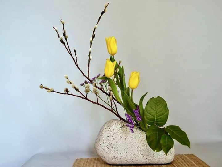 (140) Japanese Flower Arranging 101 with Amy Khedouri (5 week series)