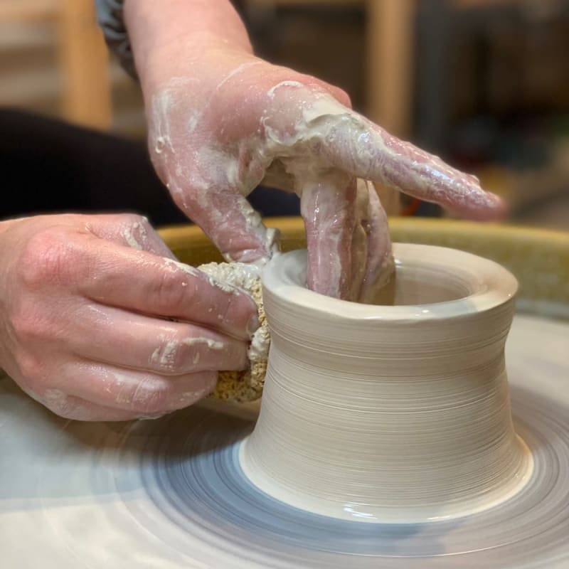 Date Night Pottery Class for 2-6 - Pottery Wheel Classes San Diego |  CourseHorse - Art Wheel