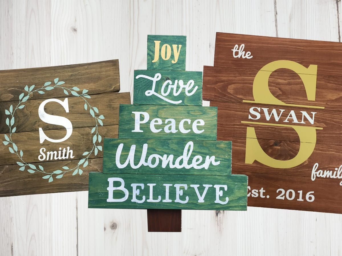 Wine & Design - Wooden Board Art Photo