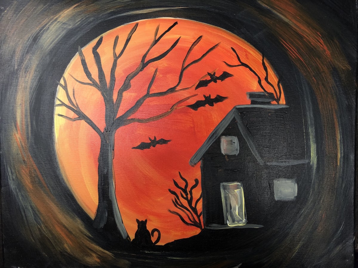 Spooky House with Niki!👍👍👍 Photo