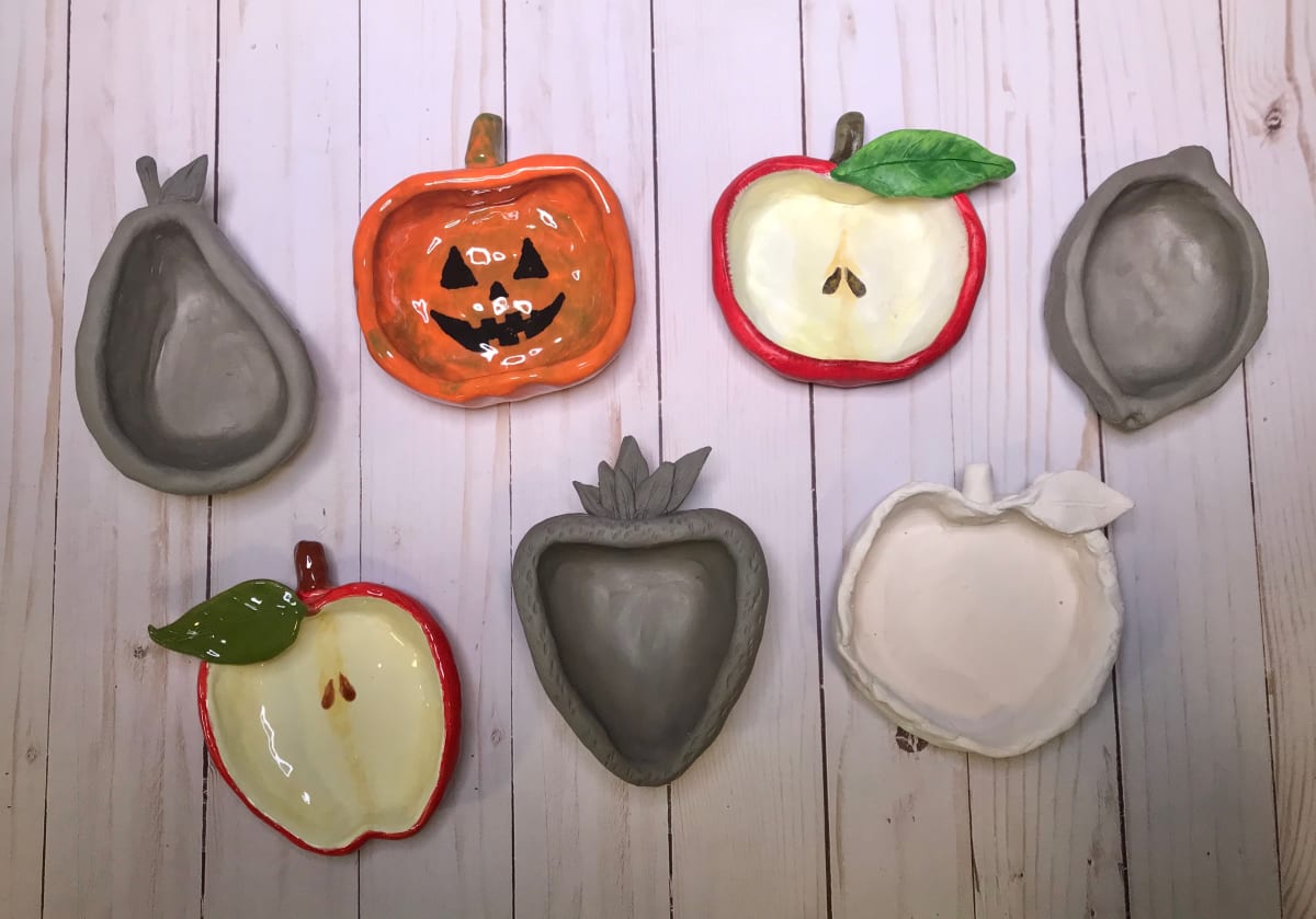 Clay Fruit Pinch Pot Class Photo