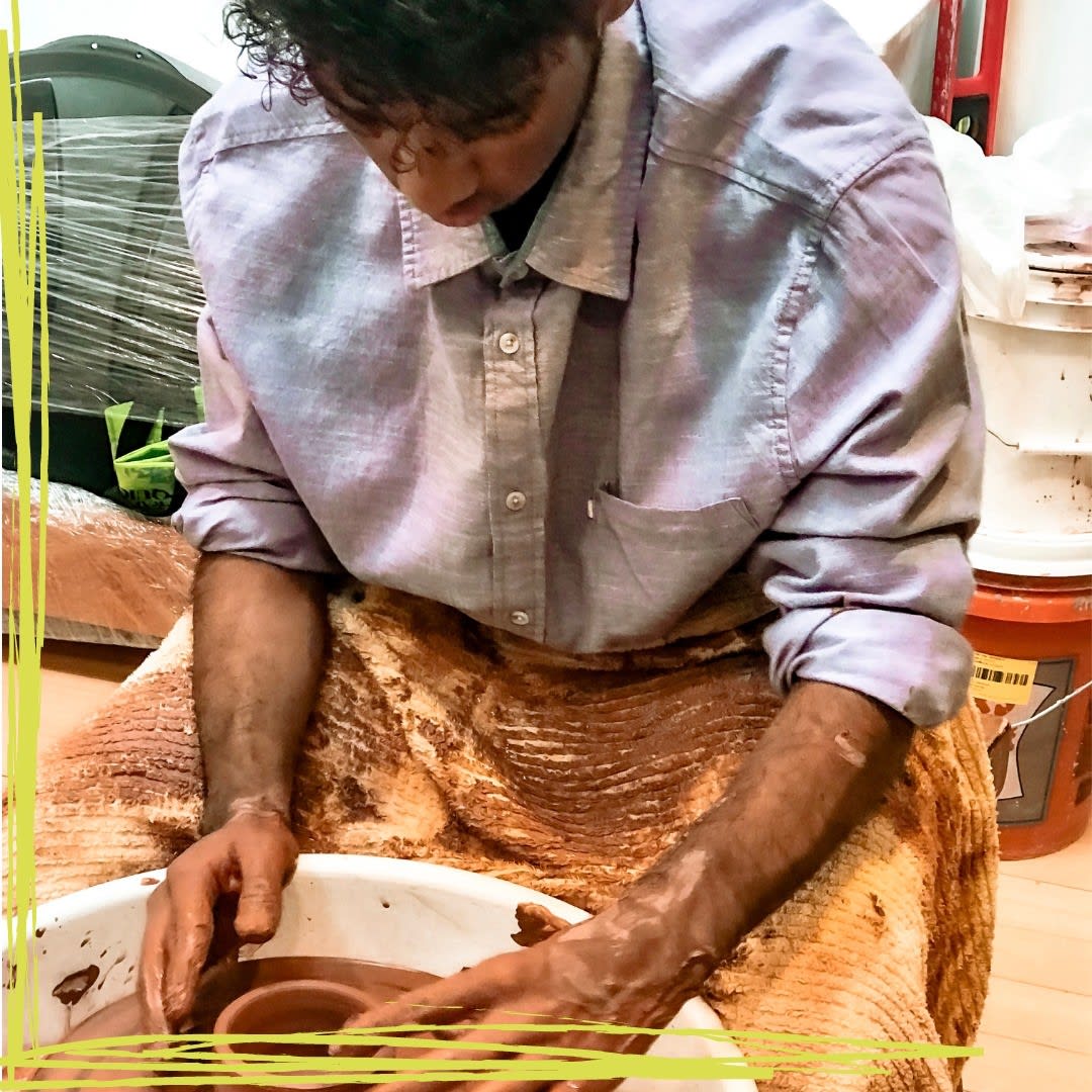 Beginner Pottery Wheel Class - 101 Photo