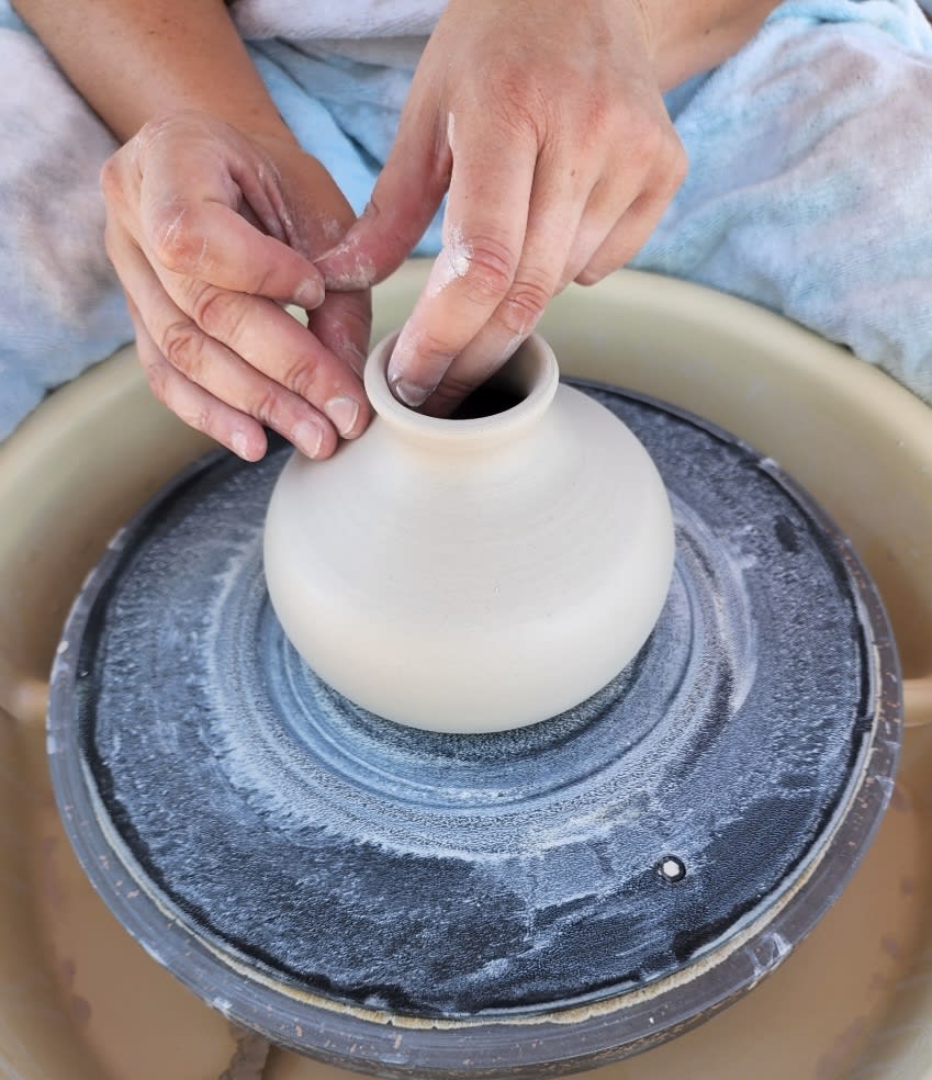 Four Week Pottery or New Skills Class Photo