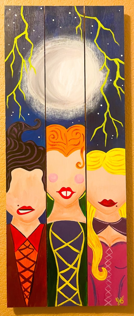 Sanderson Sisters wood panel AND Movie at Lone Tree Brewing Company