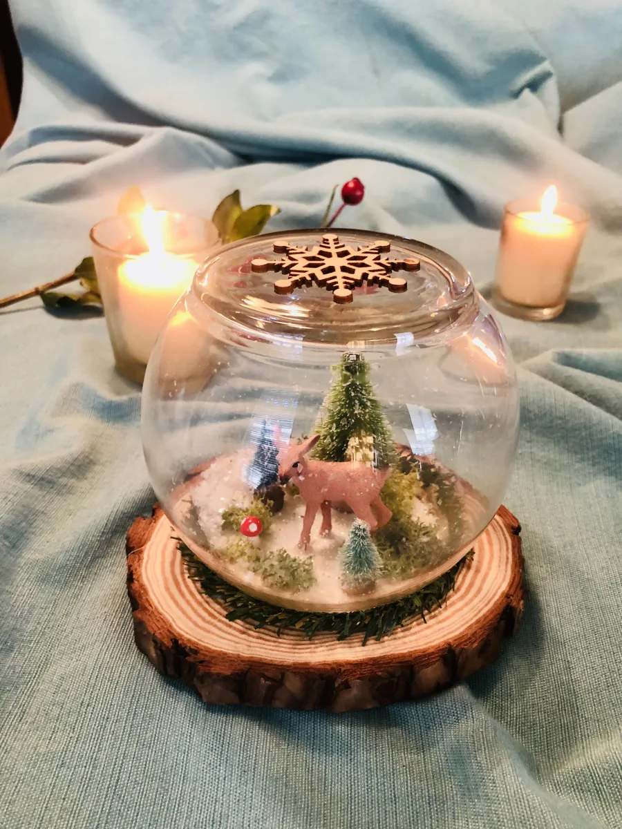 Snow Globe Workshop with Suzanne McComack Photo