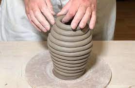 Course: Adult Hand Building 2: Thursday Morning Photo