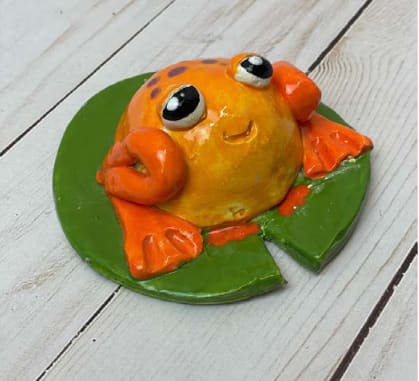 Kids Clay Frogs Photo