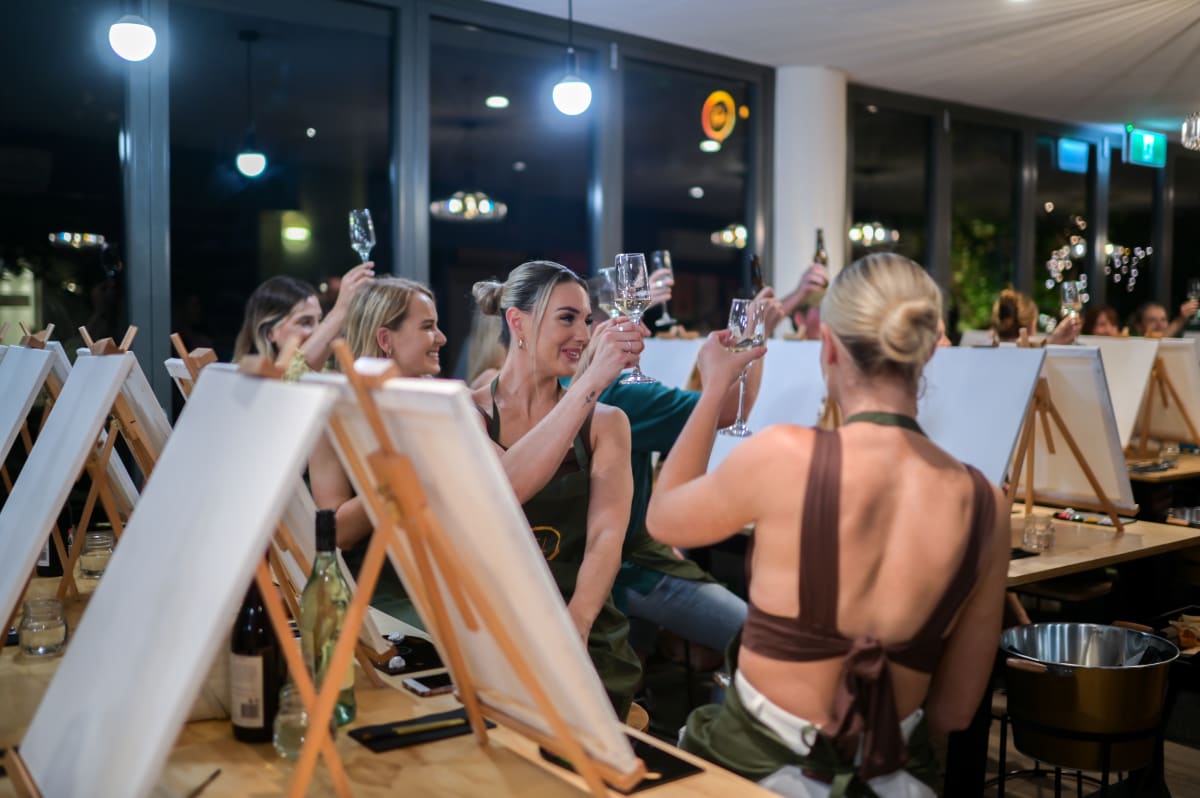 POSTCARD FROM GREECE | Frida's Luxe Sip n' Paint - Sunday Session Photo