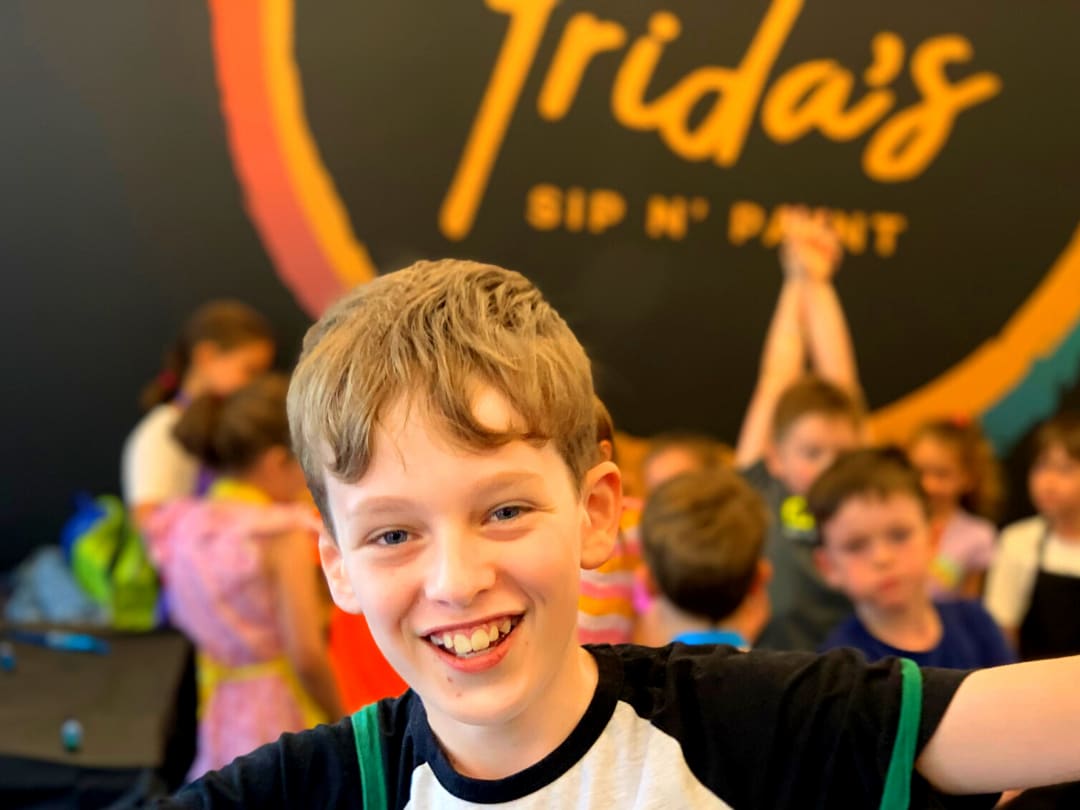 HEDGEHOG ADVENTURE - Family Day Out | Frida's Luxe Sip n' Paint Photo