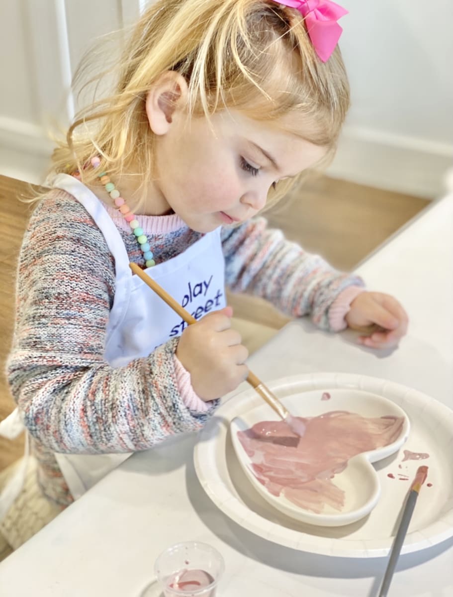 VALENTINE'S DAY PAINT AND PLAY Photo