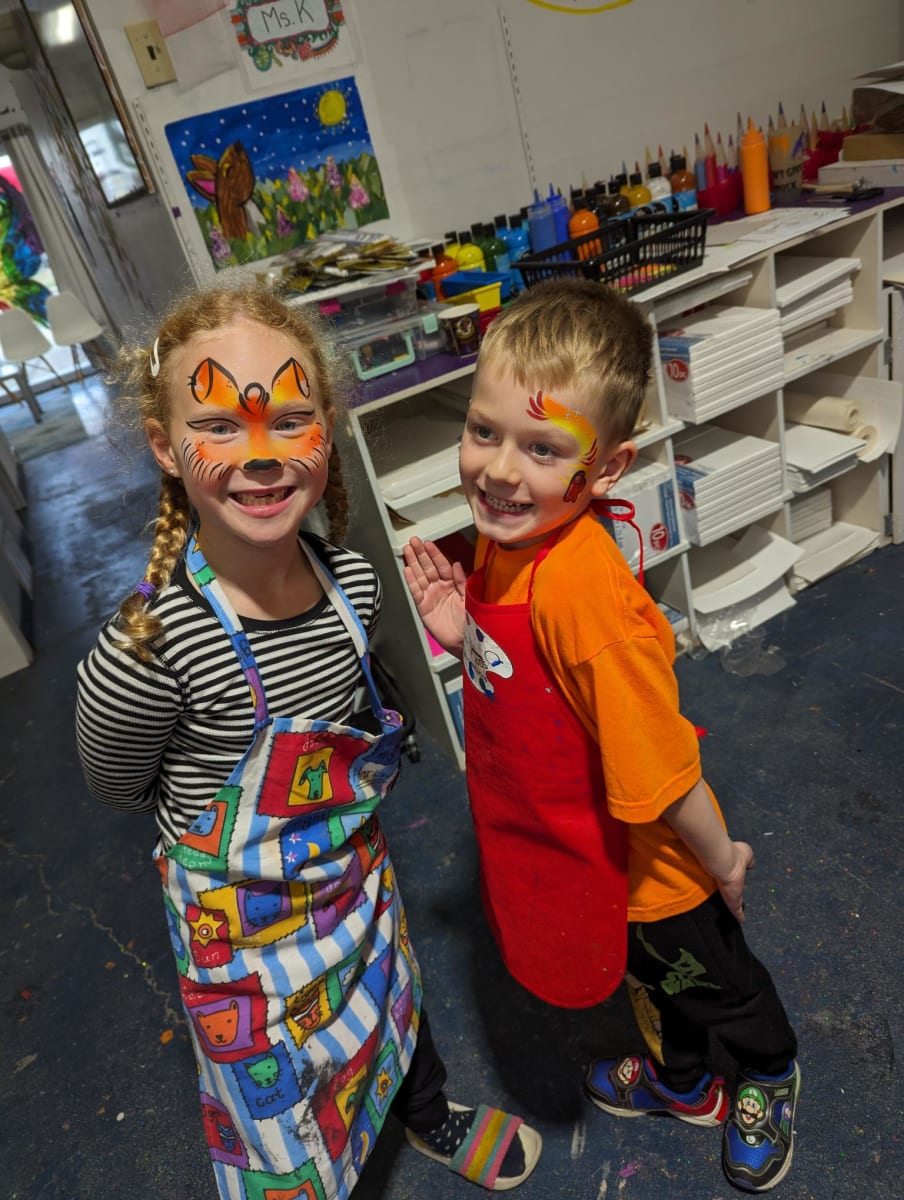 August 6-9AM Half Day Summer camps for those younger creators! Photo