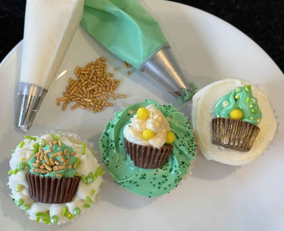 St Patrick’s Day Mini Cupcake Decorating Photo