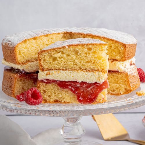 British Baking Dessert Experience: Millionaire's Shortbread & Victoria Sponge Cake - 09/18/2026 Photo