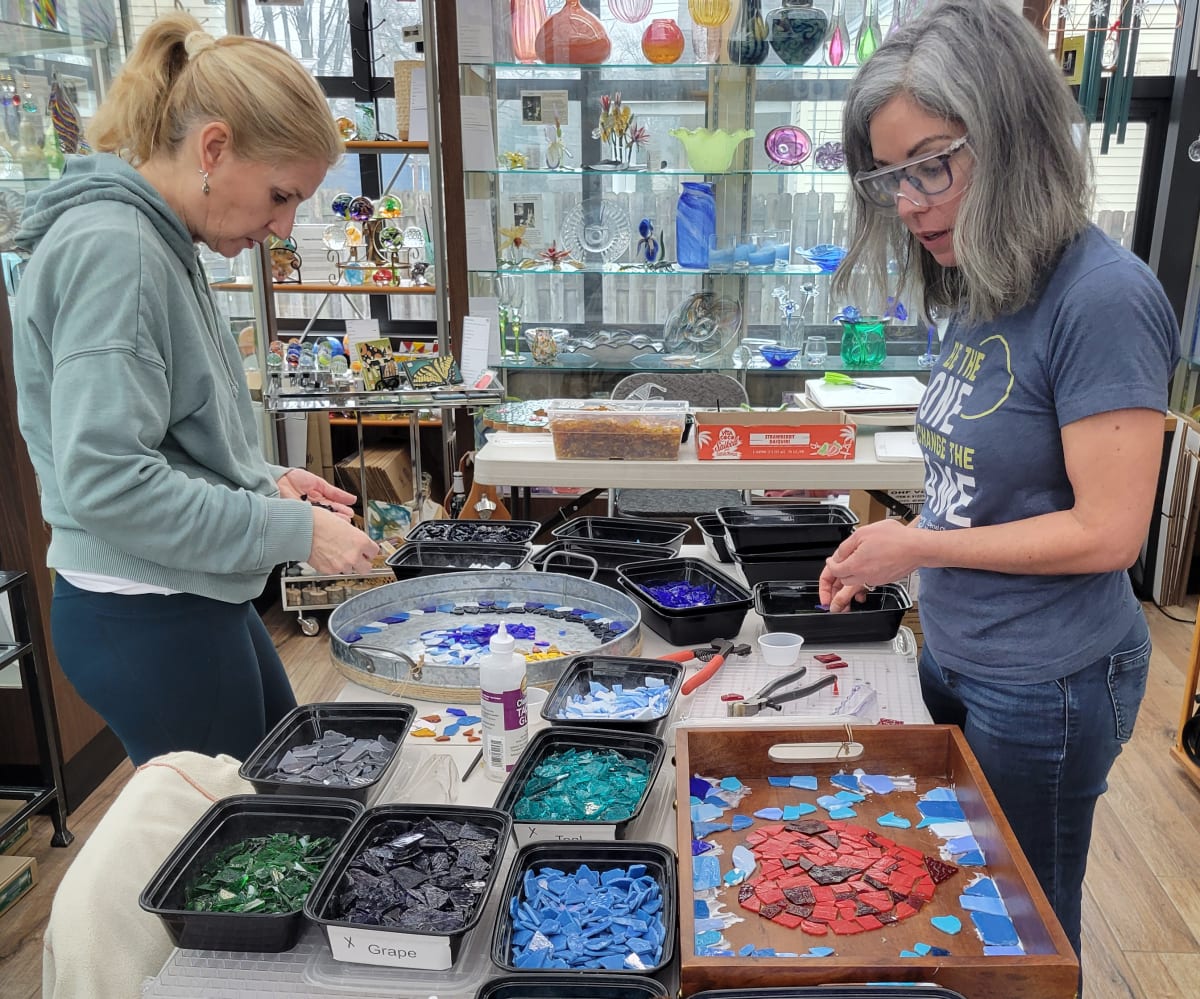 May 10:  Mosaic Tables and Trays Workshop Photo