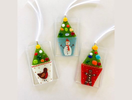 Fusing with Friends: Christmas Ornaments Photo