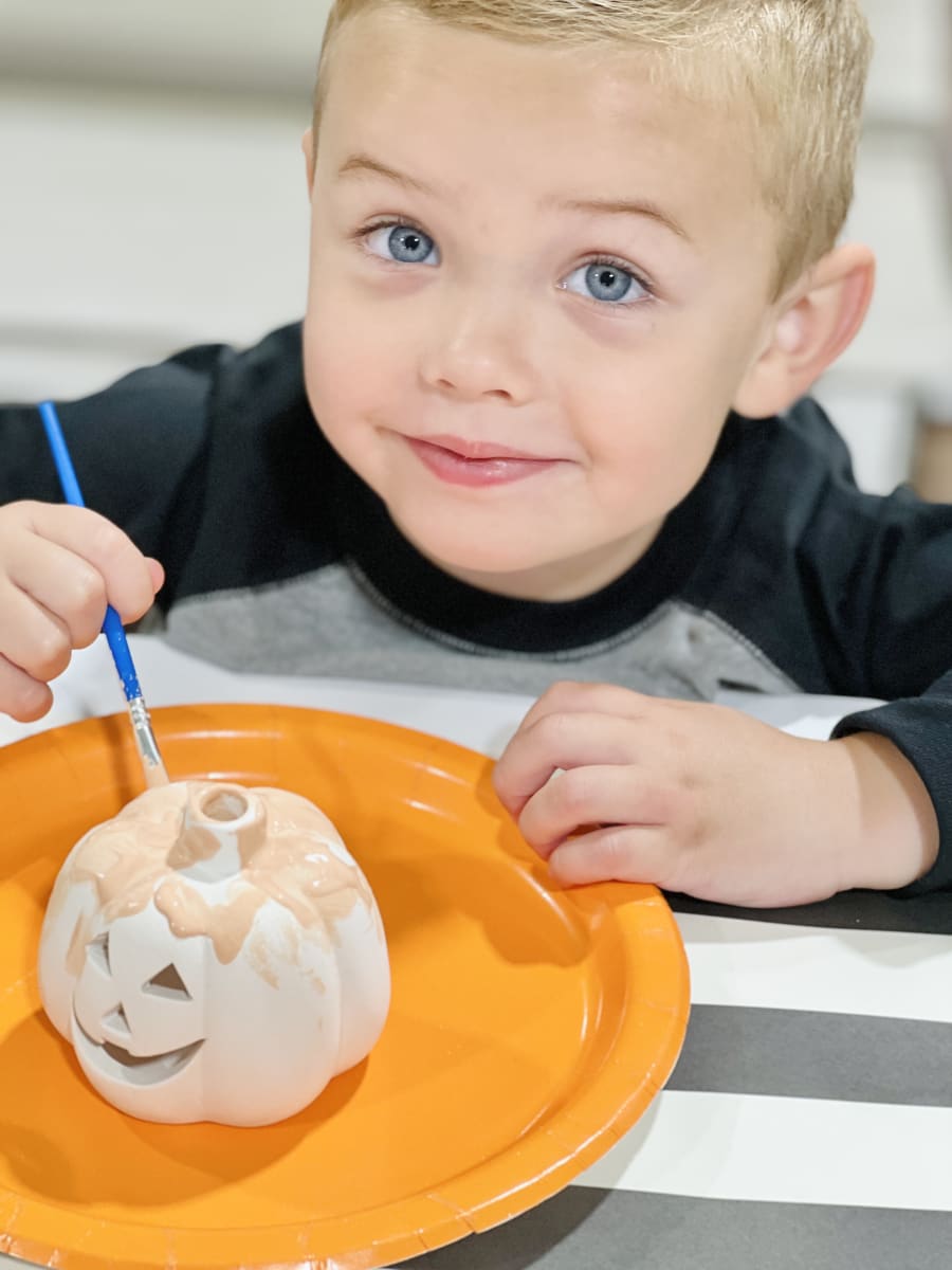 🎃HALLOWEEN POTTERY PAINT + PLAY - PLAY STREET BEAVERTON Photo