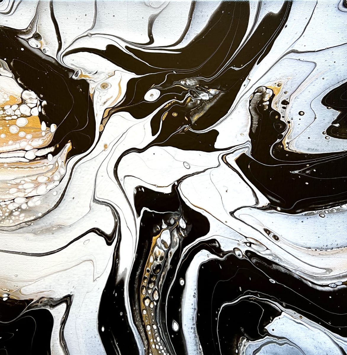 FLUID ART WITH CHARLEAUX DESIGNS Photo