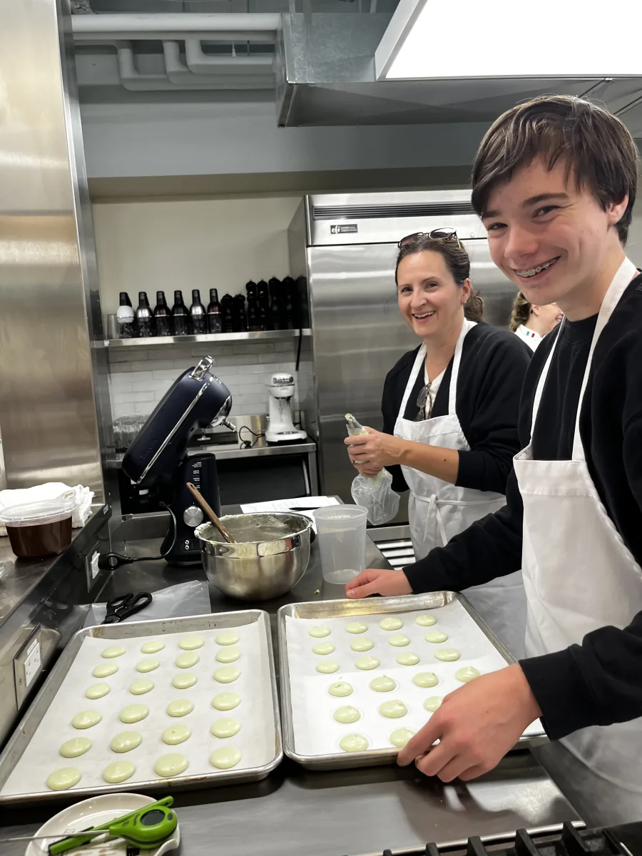 French Macarons: For Beginners! - $165 ($120 Youth) Photo