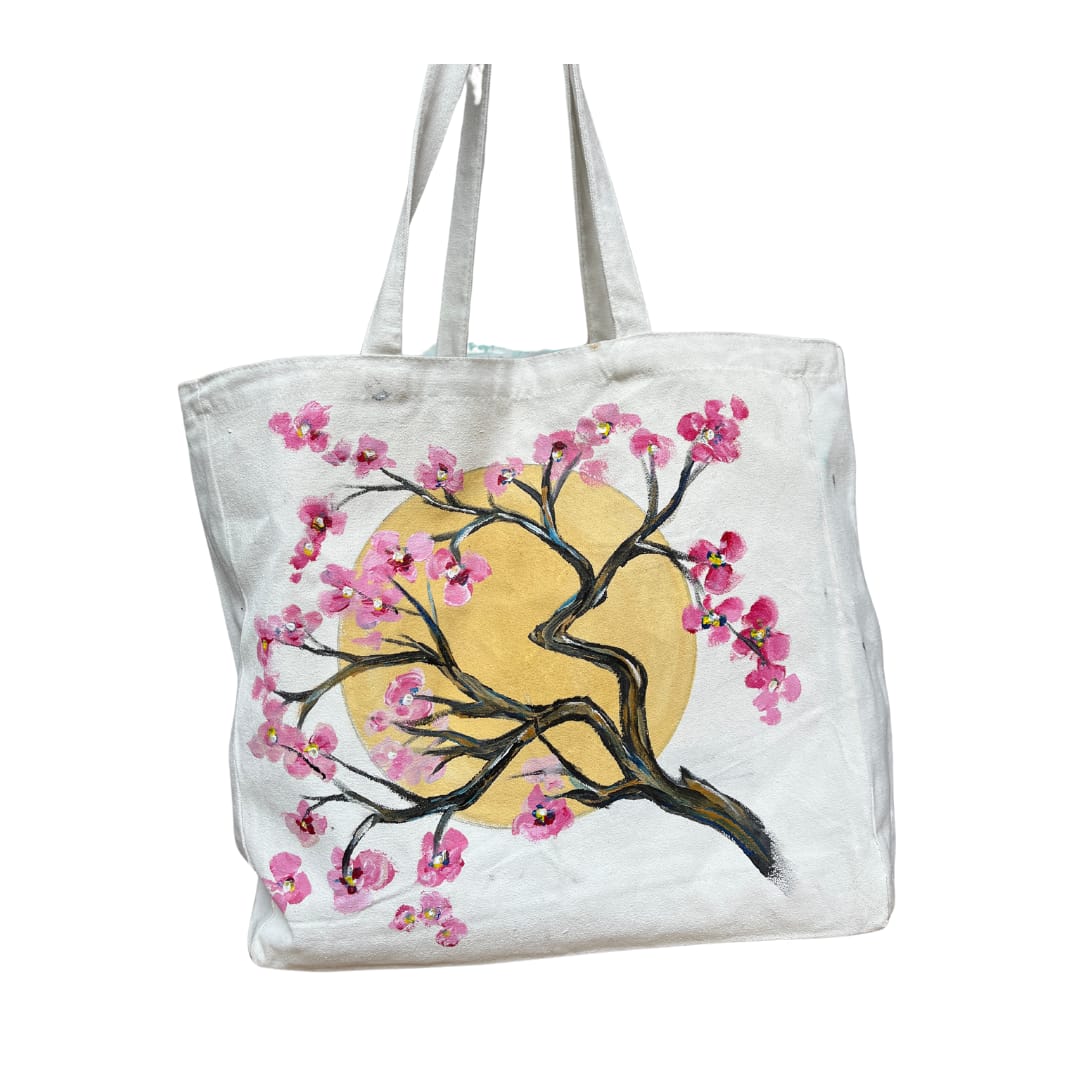 Foto de WOMEN'S DAY SPECIAL - !PINTA UN BOLSO DE LONA (2 hours) - 34.90€