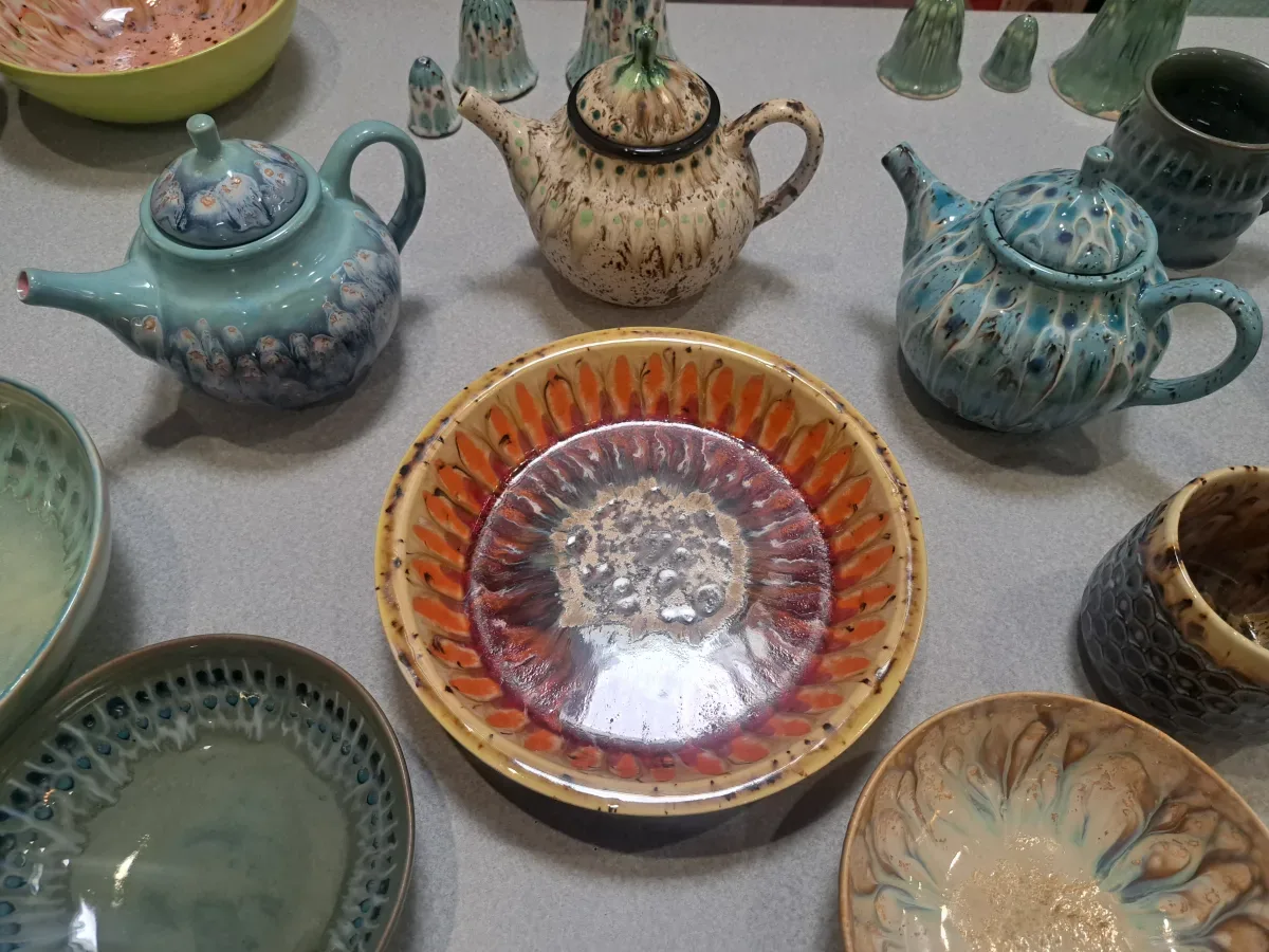 Stoneware Peacock Age 14+ Photo