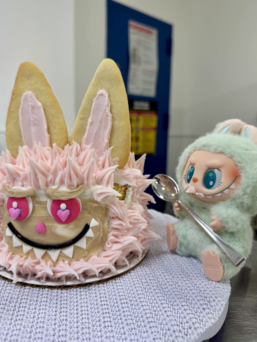 Limited - Labubu Cake Class Photo
