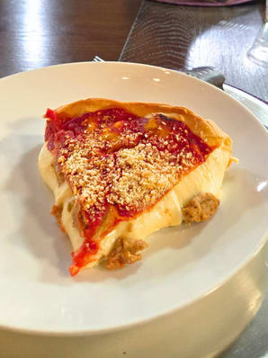 Chicago Stuffed Pizza Couples Class Photo