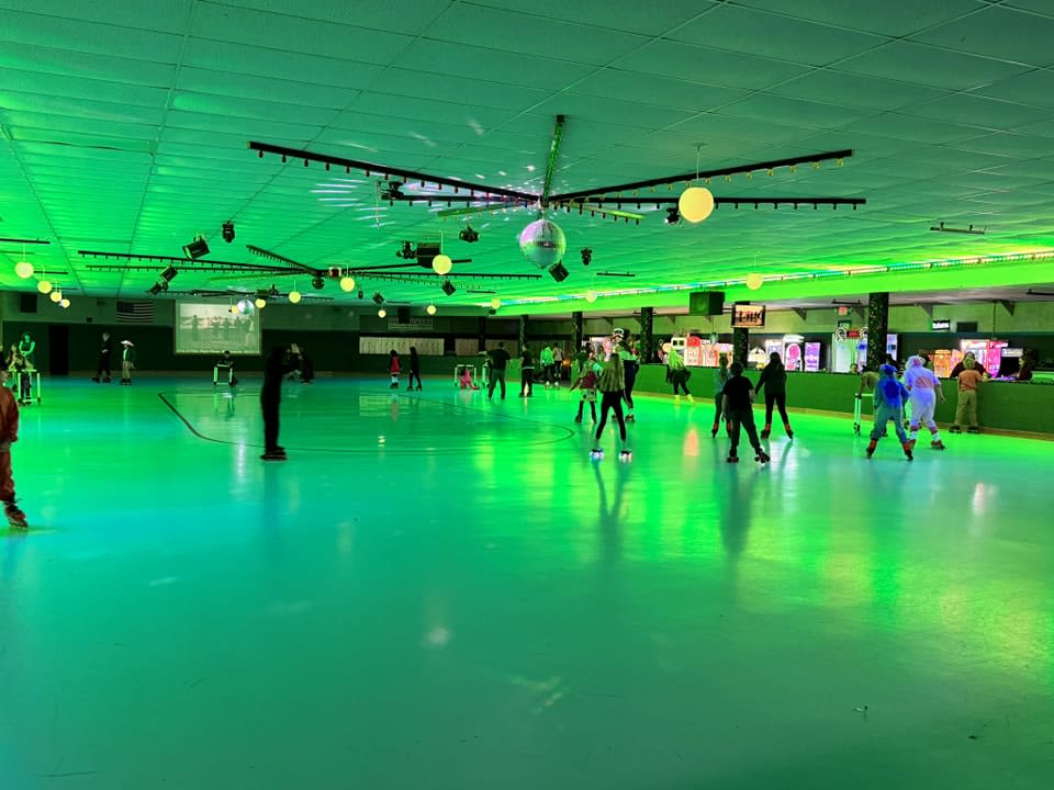 La Crosse - Entry Ticket to Public Skate Photo
