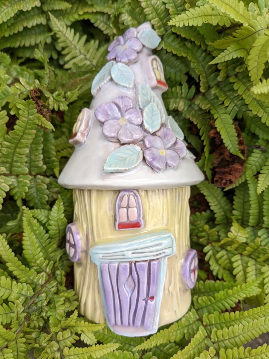 Clay 101 -Kids Clay- Mini Fairy House or Beach Hut Photo