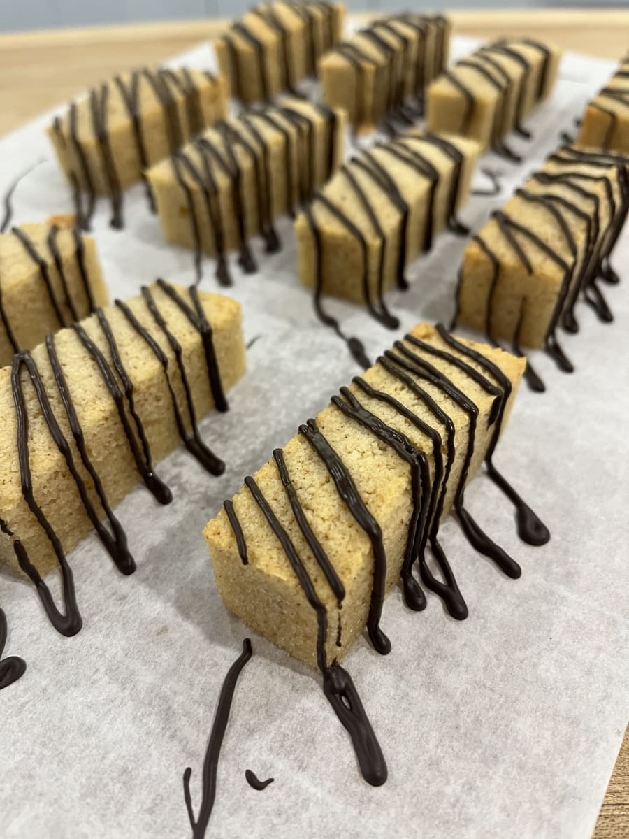 Financiers & Madeleines Photo