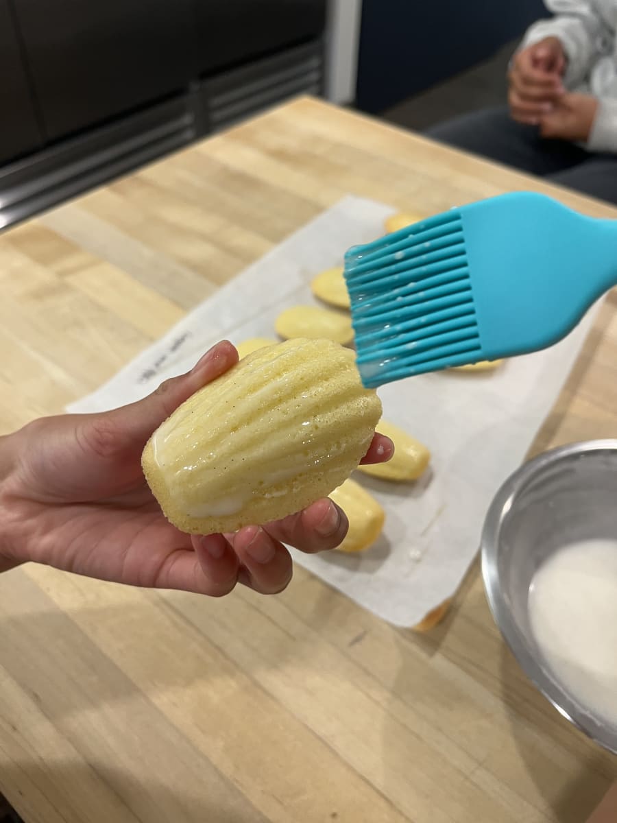 Financiers & Madeleines Photo