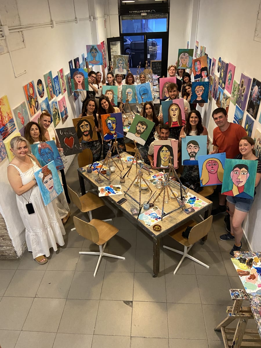 Foto de PINTA A TU PAREJA/PAINT YOUR PARTNER (37.50€)