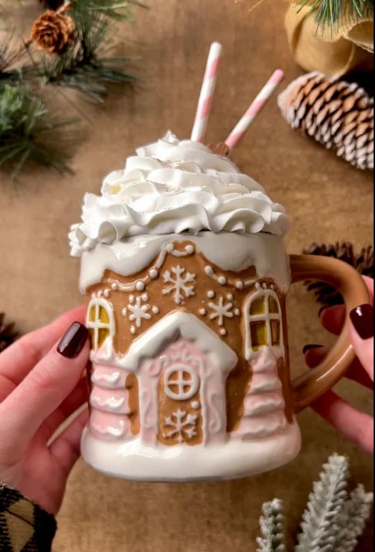 Clay Gingerbread Mugs Photo