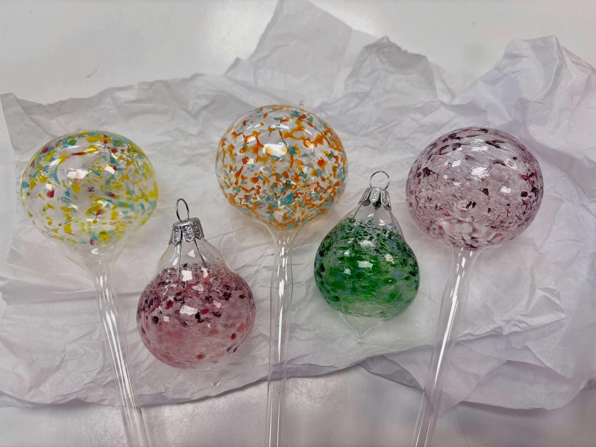 Intro to Glass Blowing Photo