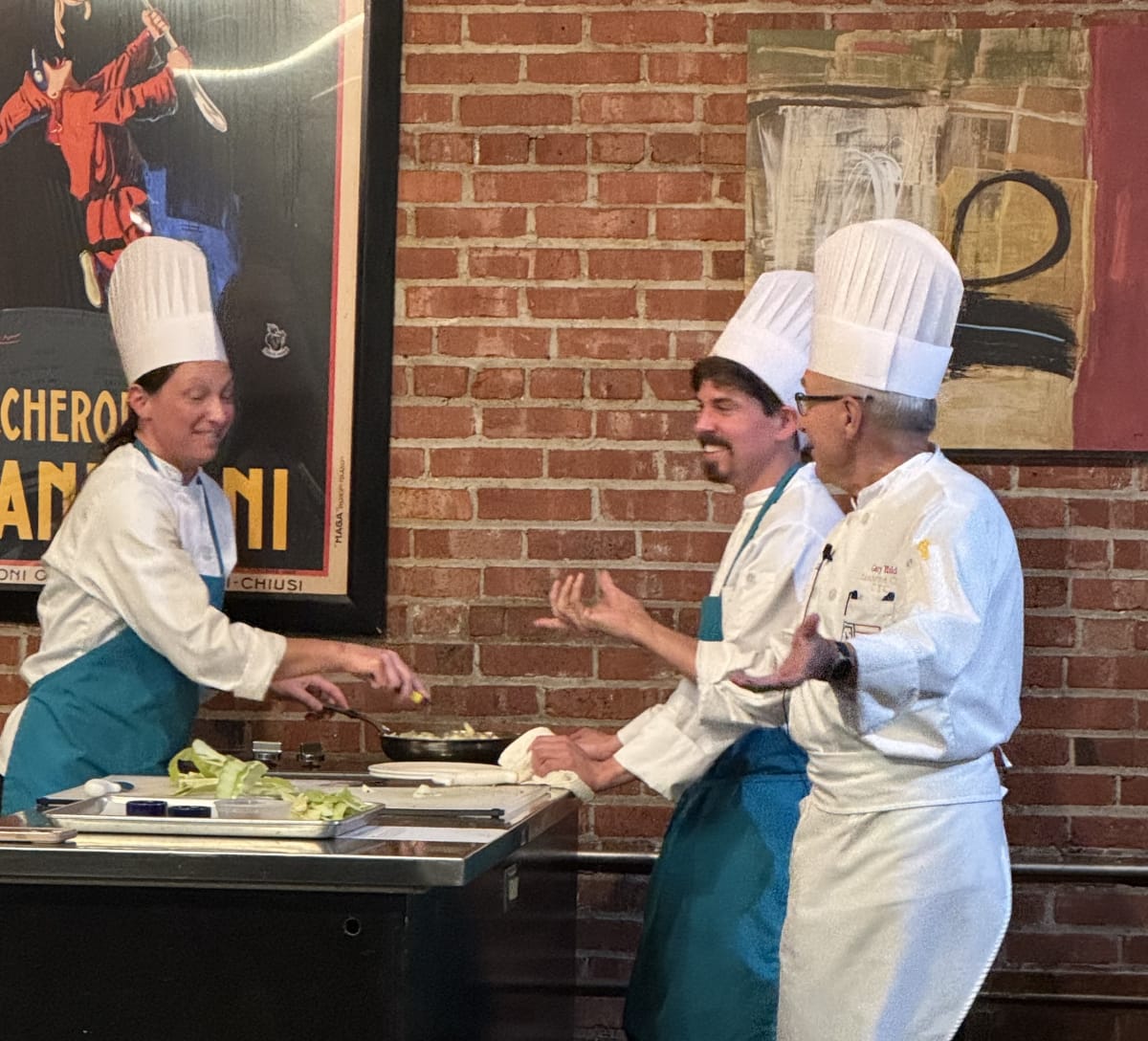 9-WEEK PROFESSIONAL CULINARY ARTS SERIES: COOKING FUNDAMENTALS FOR THE SERIOUS COOK Photo