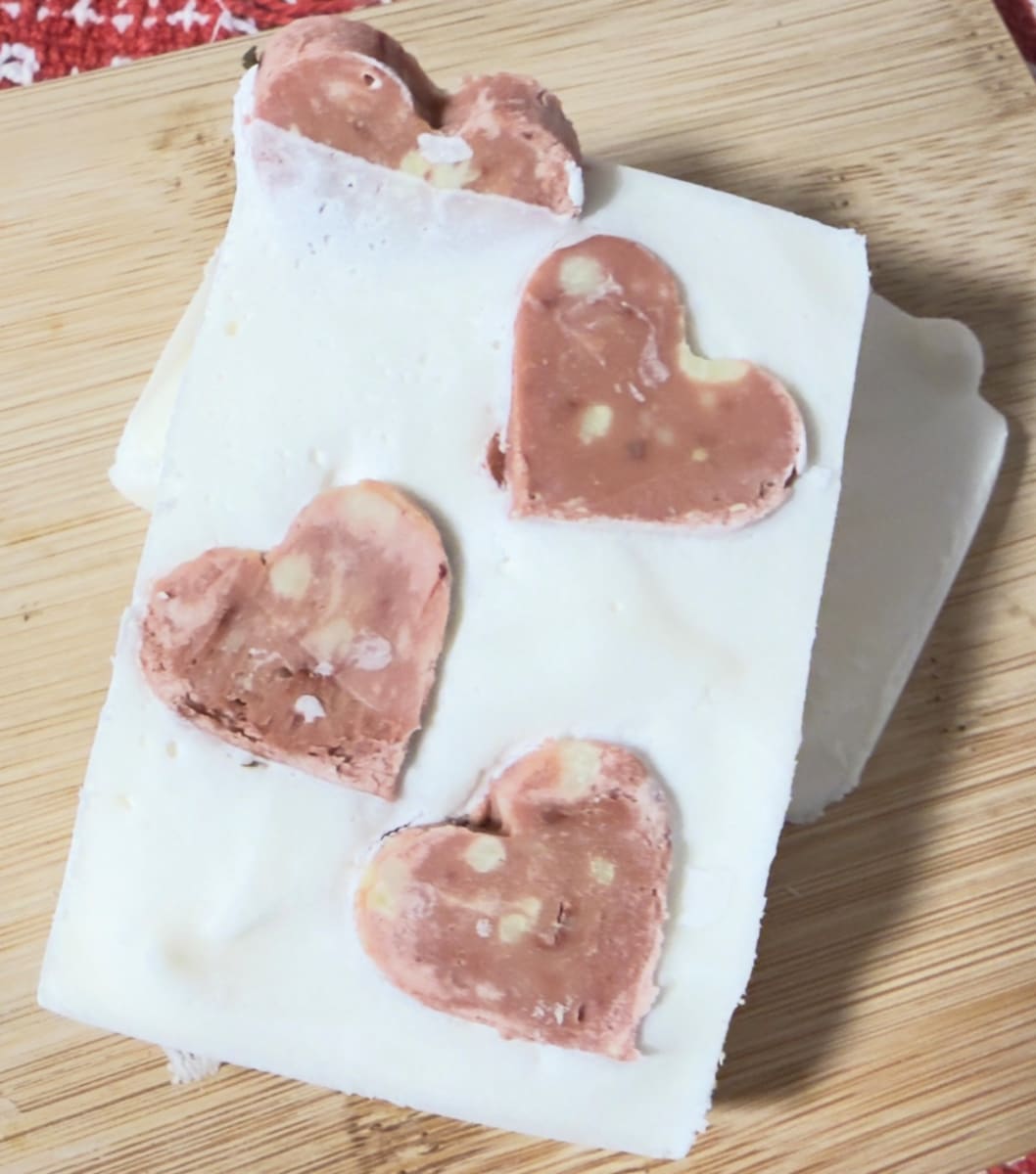 Everything Is Coming Up Roses! Soapmaking Workshop Photo