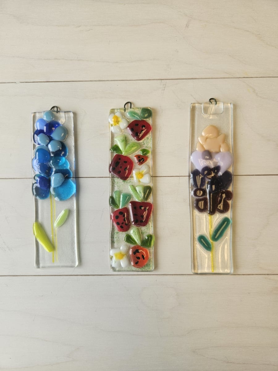 Teen Glass Fusing: Bookmarks Photo