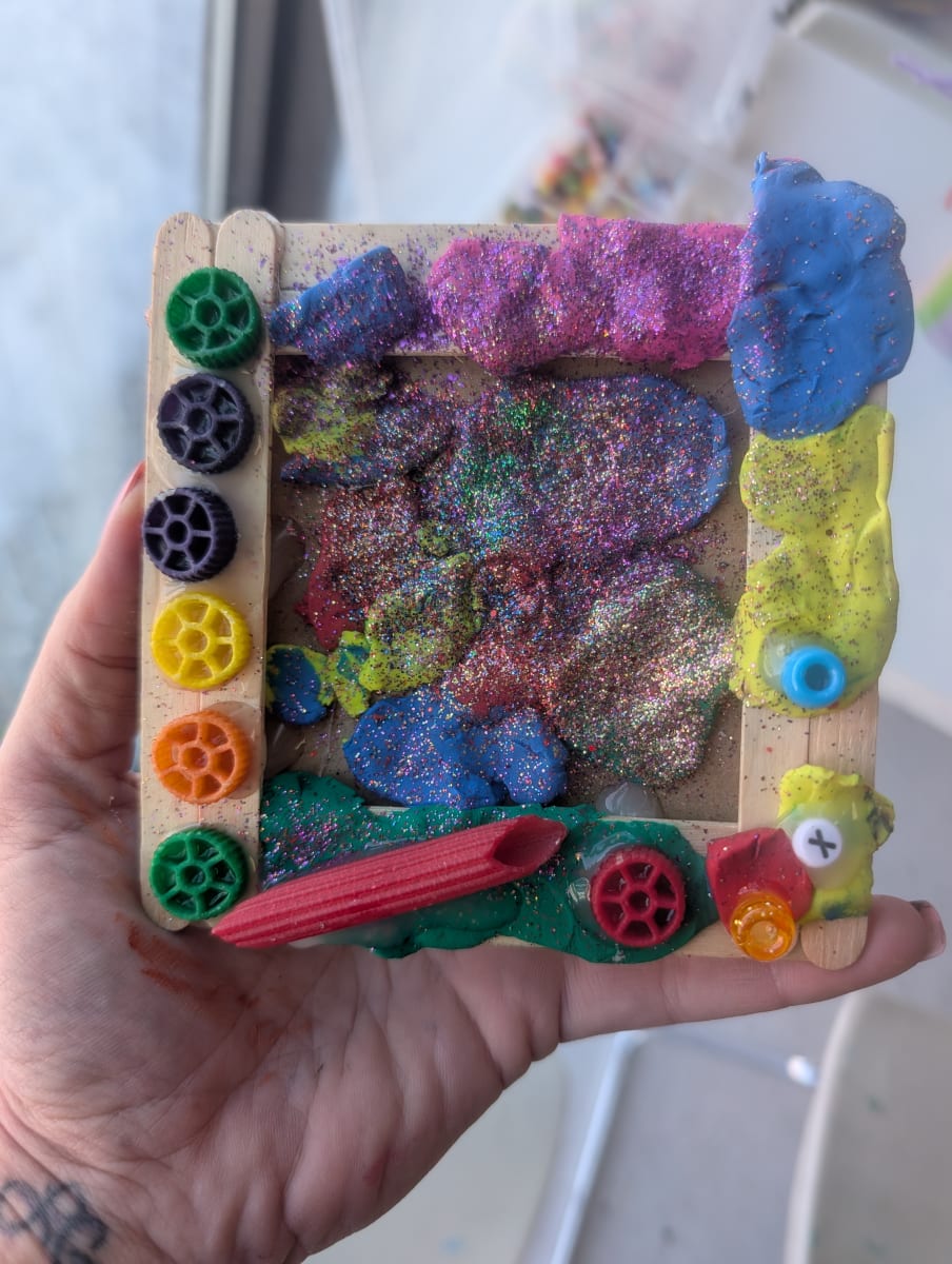 Art Play Club Photo