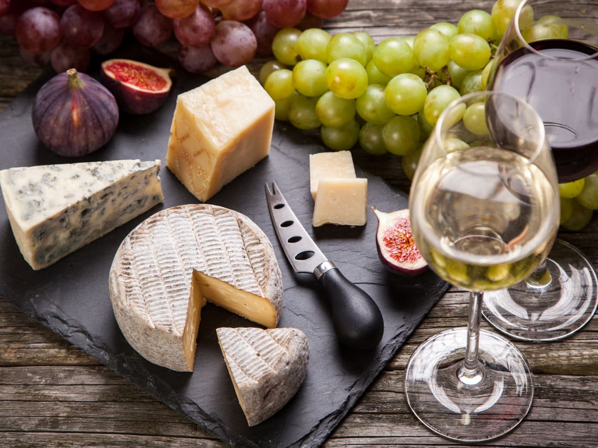 Culinary Heaven: Wine and Cheese Pairing Photo