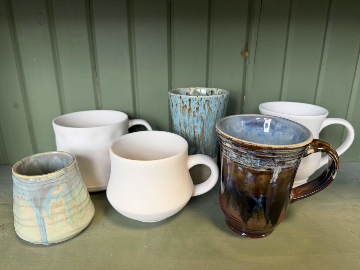 Stoneware Mugs & Glazes Photo
