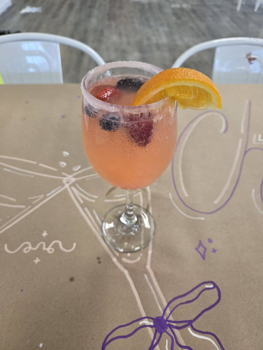 Mocktails & Mingle Paint Night Photo