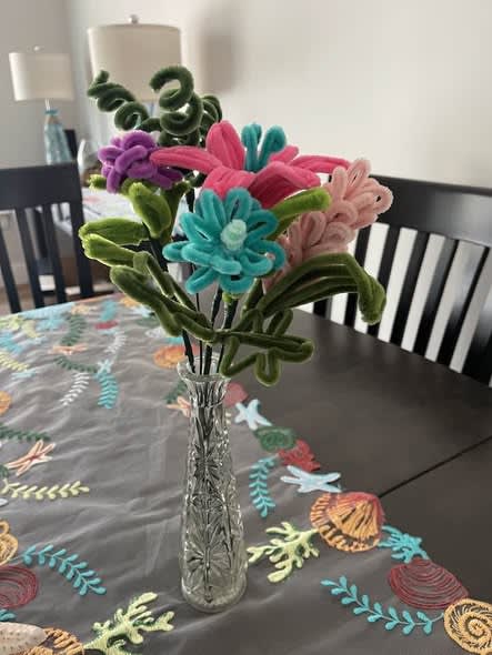 Chenille Stem Flower Bouquet (L R D) (Ages 10 & up) -2 hours Photo