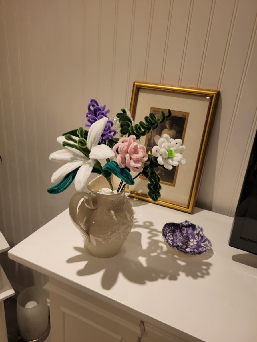 Chenille Stem Flower Bouquet (L R D) (Ages 10 & up) -2 hours Photo