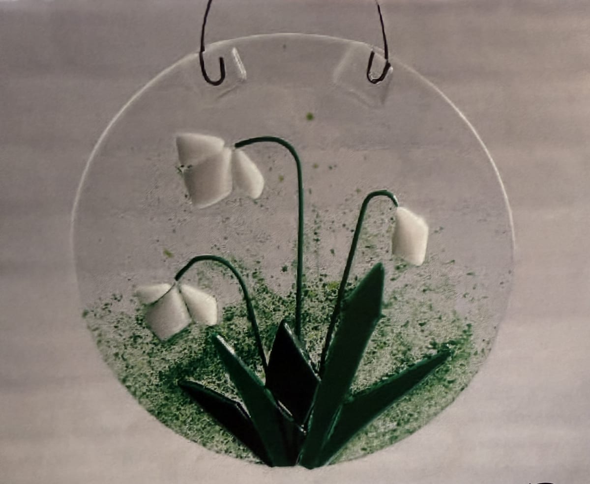 Snowdrop Fused Glass Plaque - Tuesday, June 16 | 6-8pm Photo